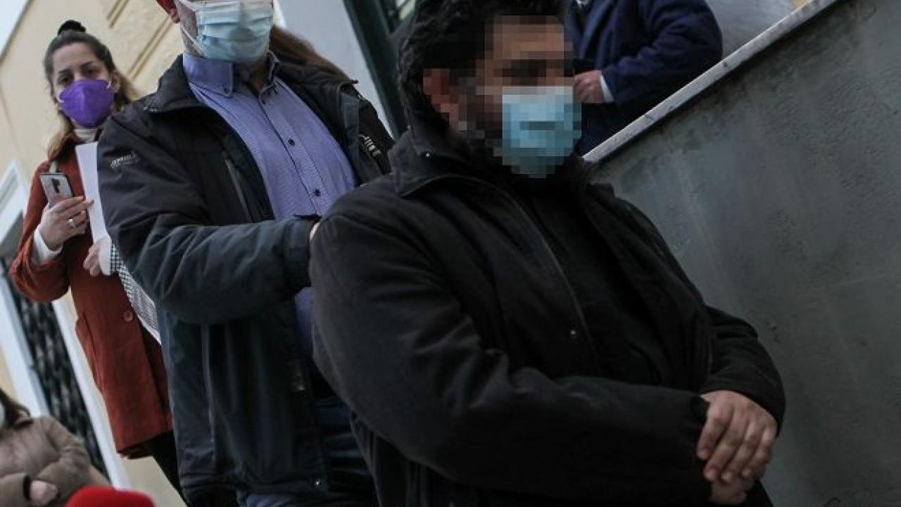 Σοκάρουν οι αποκαλύψεις για τον 37χρονο ιερέα: Είχε πλησιάσει και άλλες ανήλικες