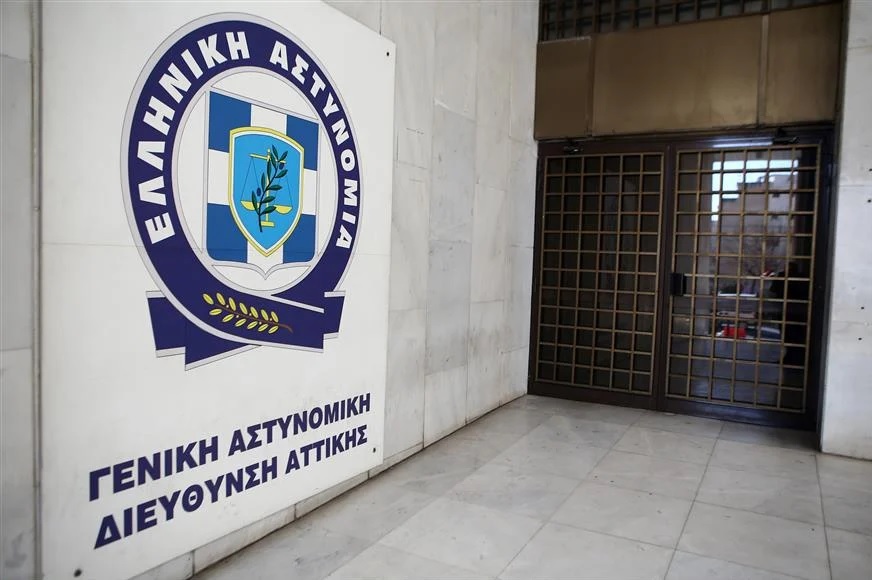 Βιασμός στον Κολωνό: Στη ΓΑΔΑ 39χρονος που συνομιλούσε με το προφίλ της 12χρονης