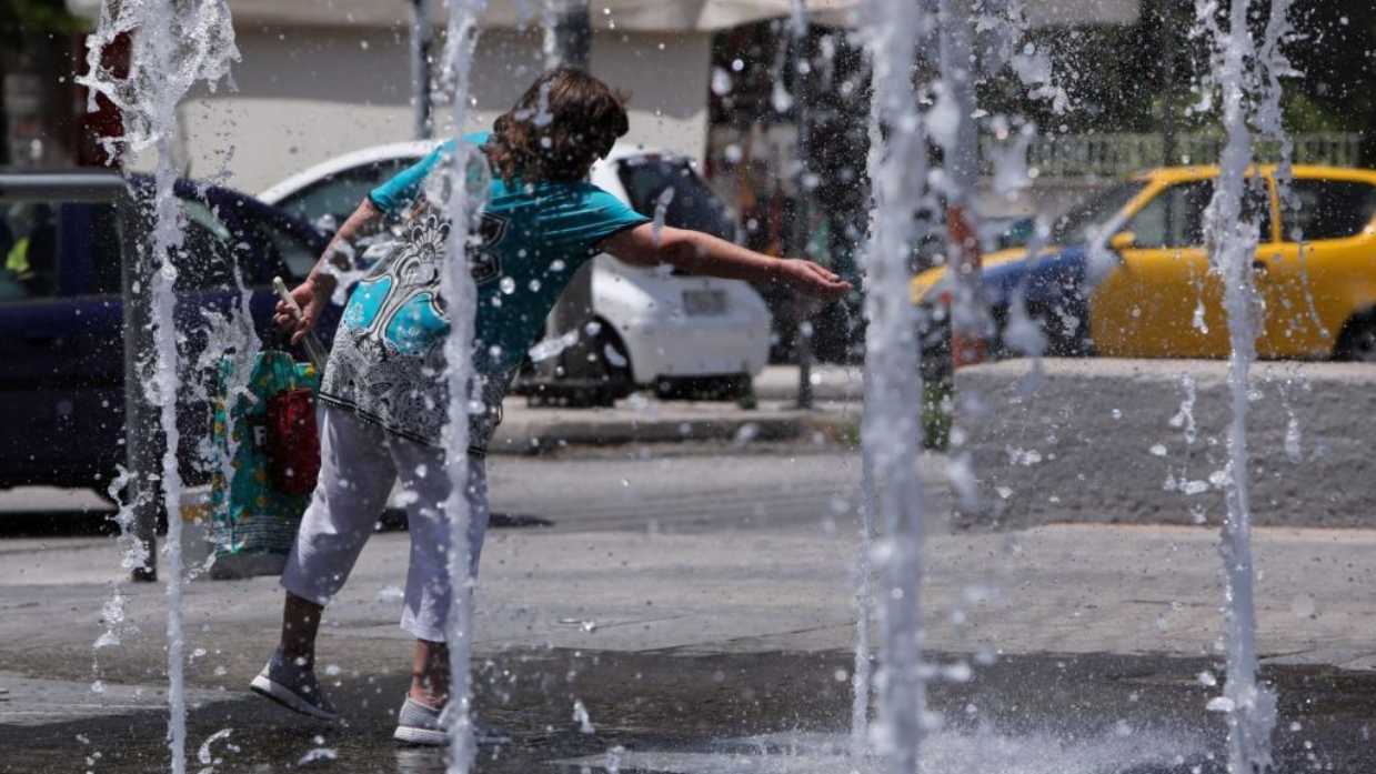 Καιρός: Προελαύνει ο καύσωνας και οι υψηλές θερμοκρασίες - Σε ποιες περιοχές θα δούμε «40αρια»
