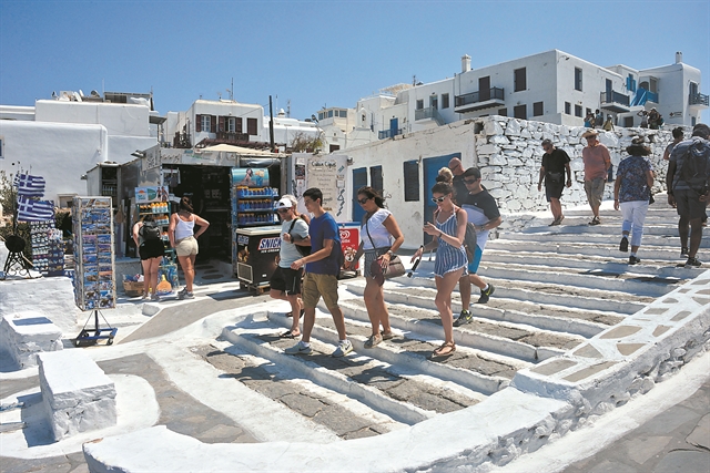 Τουρισμός: Ποιες αγορές στηρίζουν την Ελλάδα;